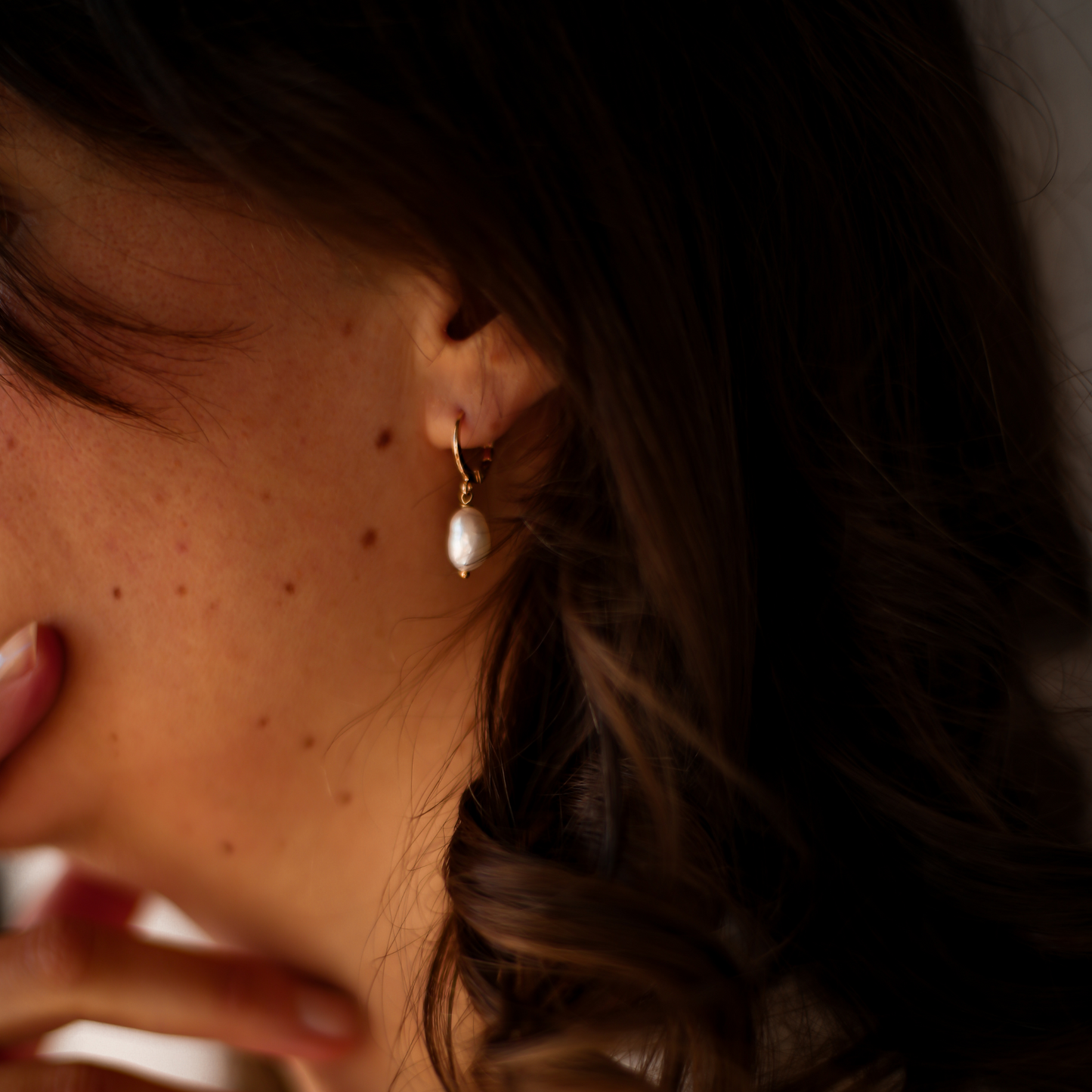 Boucles d'oreilles dormeuses perles d'eau douce