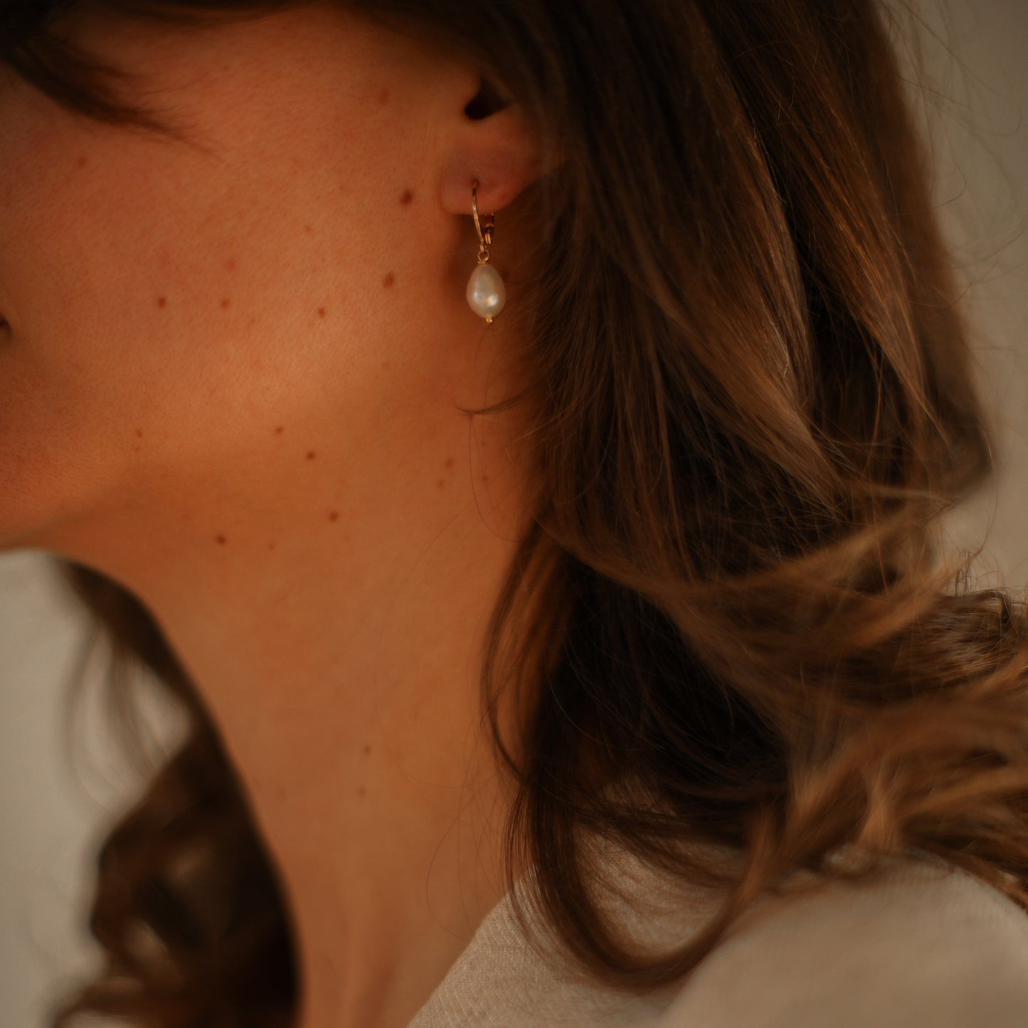 Boucles d'oreilles dormeuses perles d'eau douce