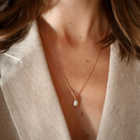 Collier perle d'eau douce et chaine plaqué or