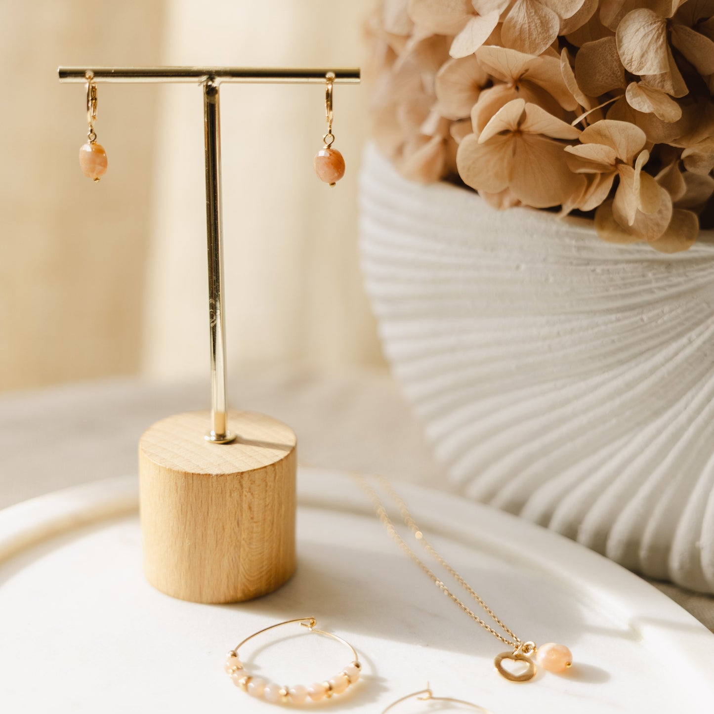 Boucles d'oreilles dormeuses pierre du soleil