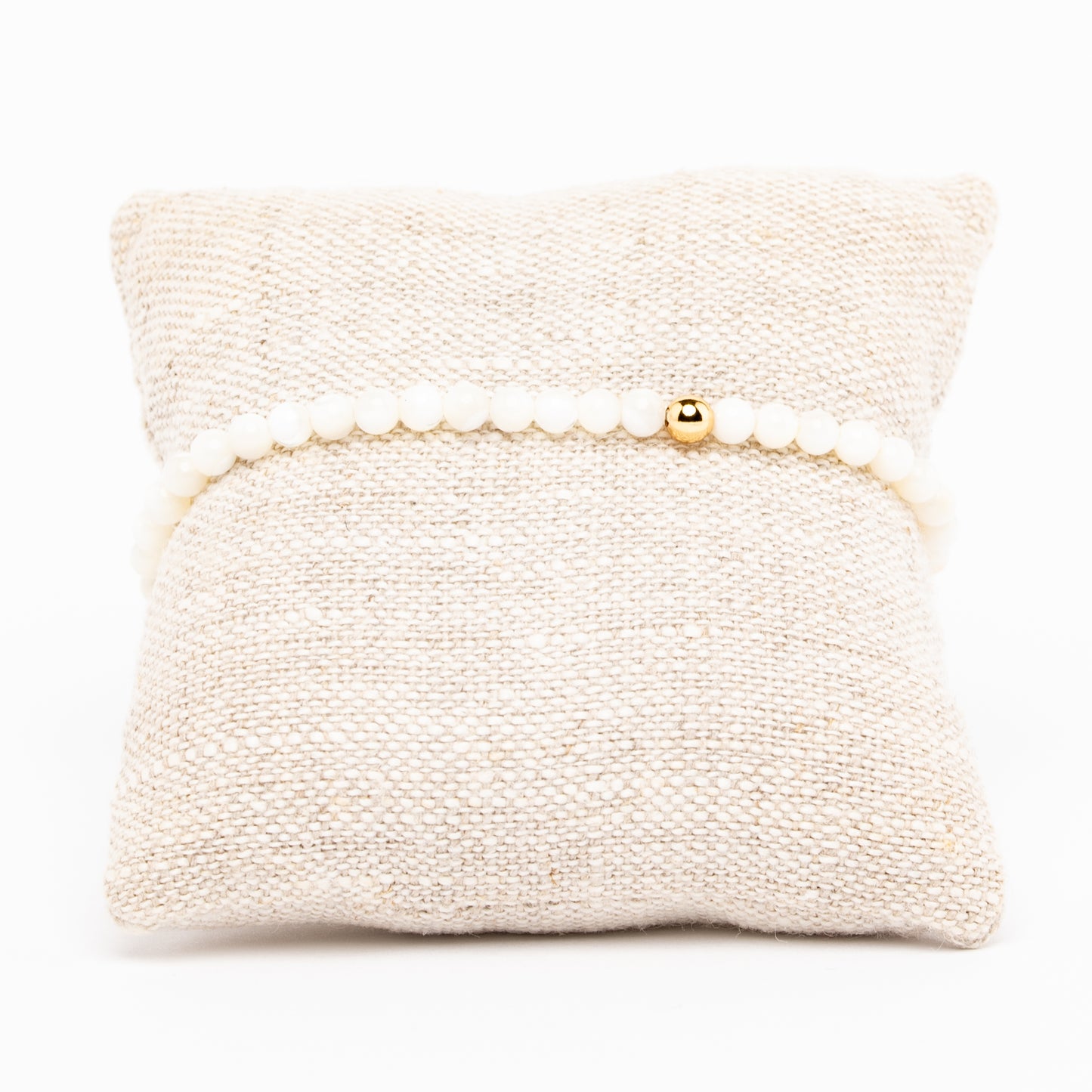 Bracelet nacre plaqué or – bijou délicat