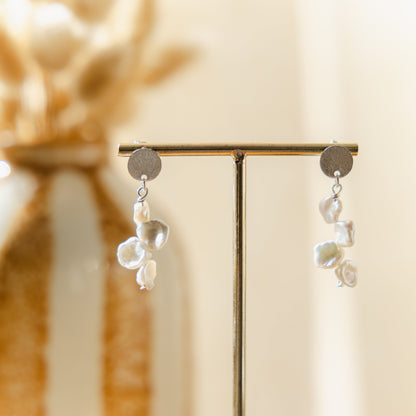 Boucles d’oreilles gouttes – Perles d’eau douce