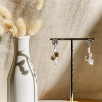 Boucles d’oreilles gouttes – Perles d’eau douce