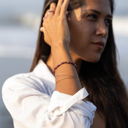 Composition bracelet Rubis & joncs – bijoux assortis